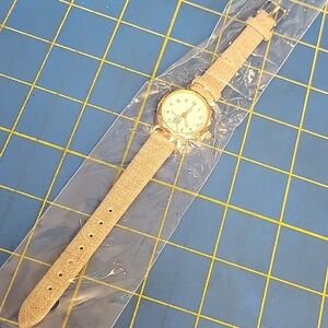 Hello Bunny Face NWT - Brown Tan